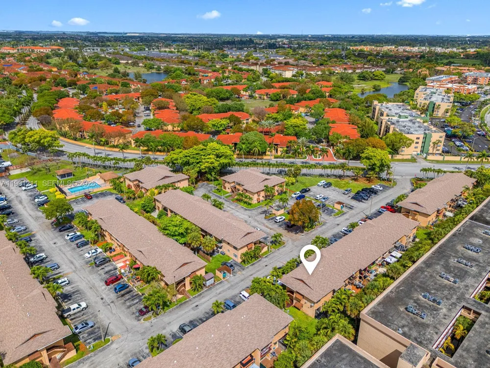 6854 NW 173rd Dr #210 Hialeah, FL 33015