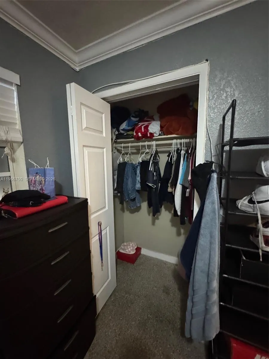 19521 NW 38th Ave Miami Gardens, FL 33055