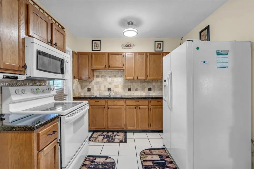 249 Carlisle Dr Miami Springs, FL 33166