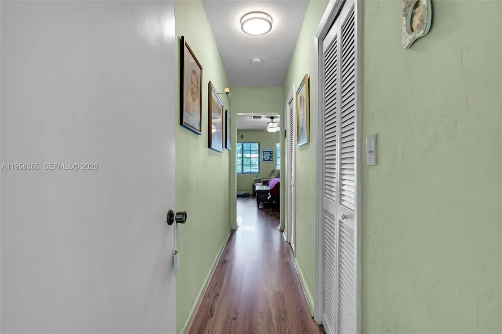 249 Carlisle Dr Miami Springs, FL 33166