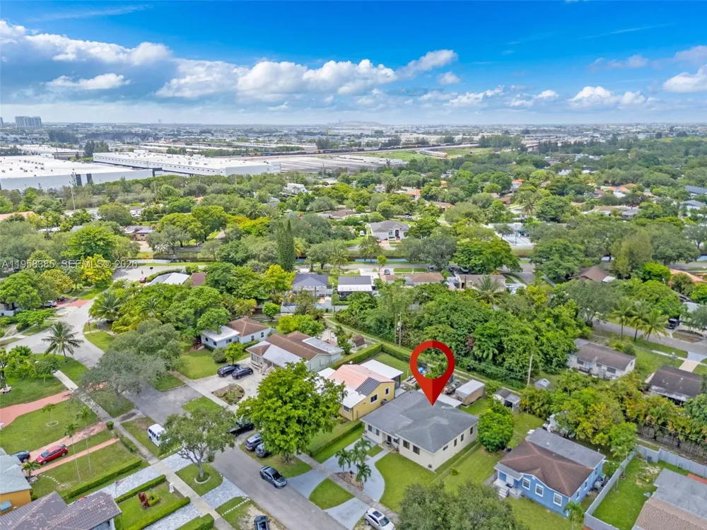 249 Carlisle Dr Miami Springs, FL 33166