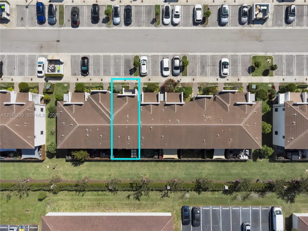 21068 NE 8th Ave Miami, FL 33179