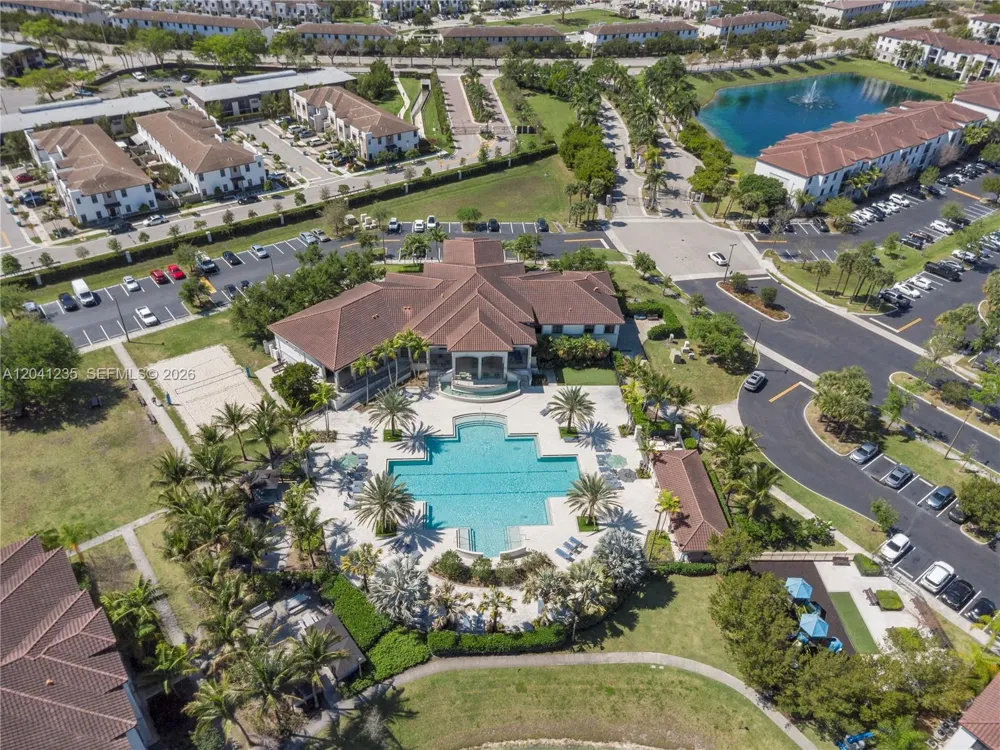 21068 NE 8th Ave Miami, FL 33179