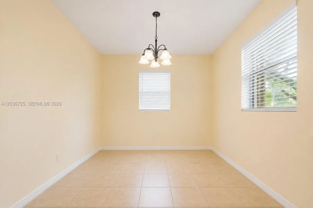 678 NE 33rd Ter Homestead, FL 33033