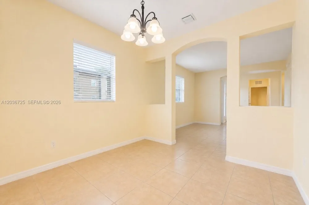 678 NE 33rd Ter Homestead, FL 33033