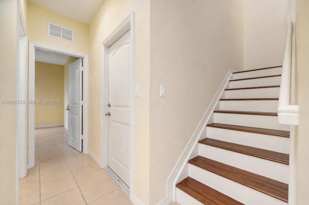678 NE 33rd Ter Homestead, FL 33033