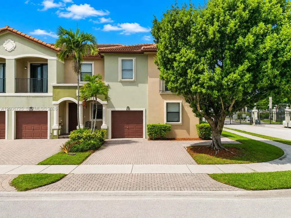 678 NE 33rd Ter Homestead, FL 33033