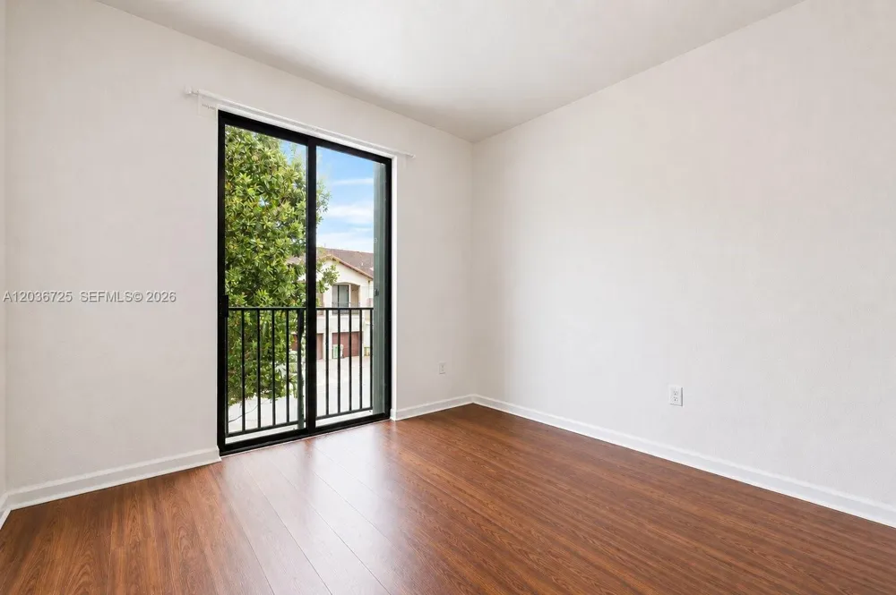 678 NE 33rd Ter Homestead, FL 33033