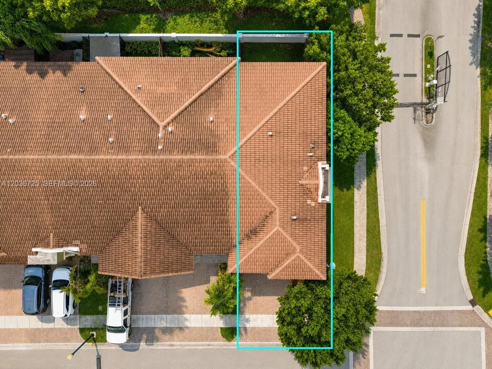 678 NE 33rd Ter Homestead, FL 33033