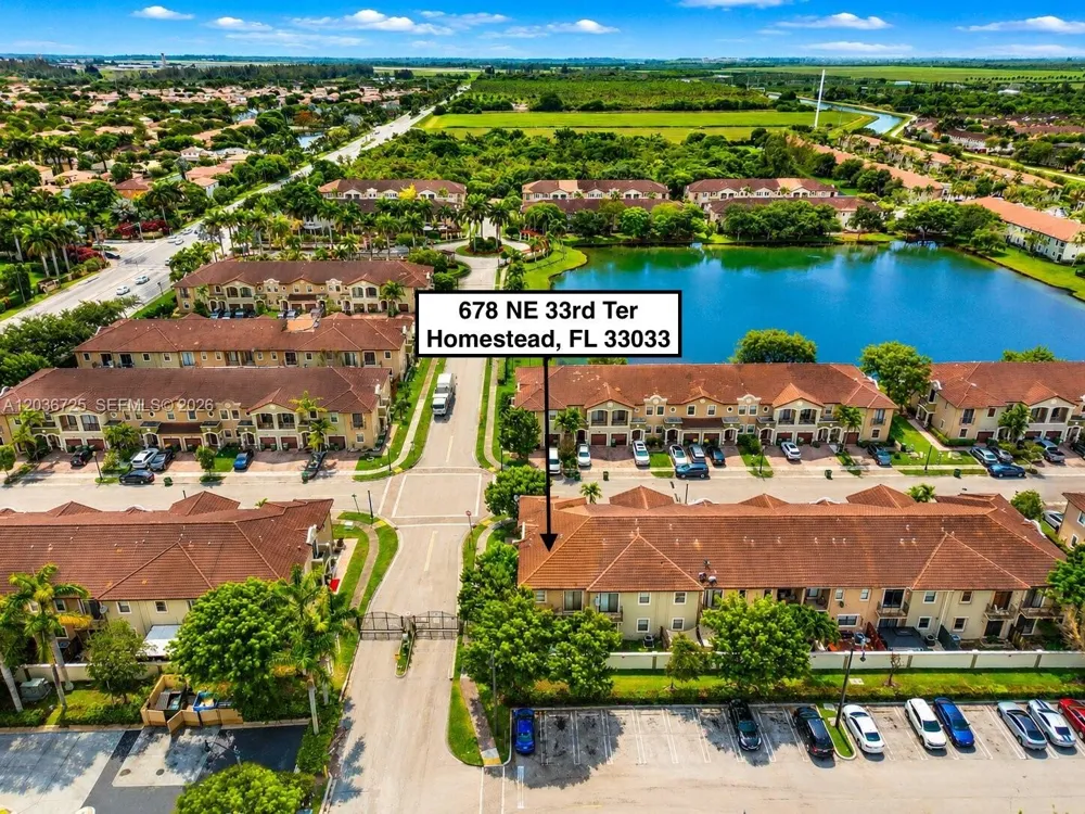 678 NE 33rd Ter Homestead, FL 33033