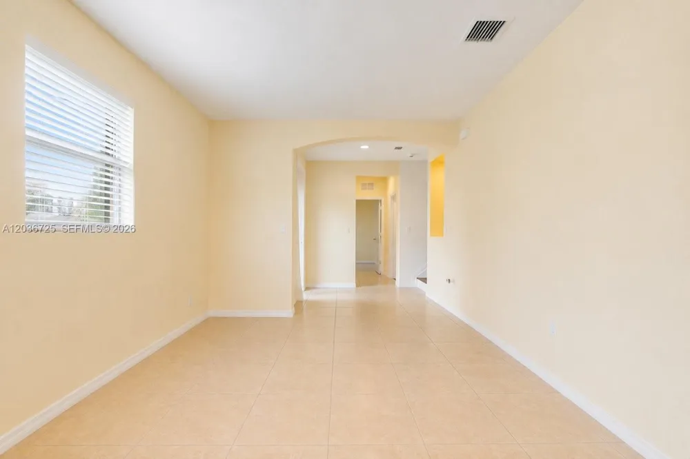 678 NE 33rd Ter Homestead, FL 33033