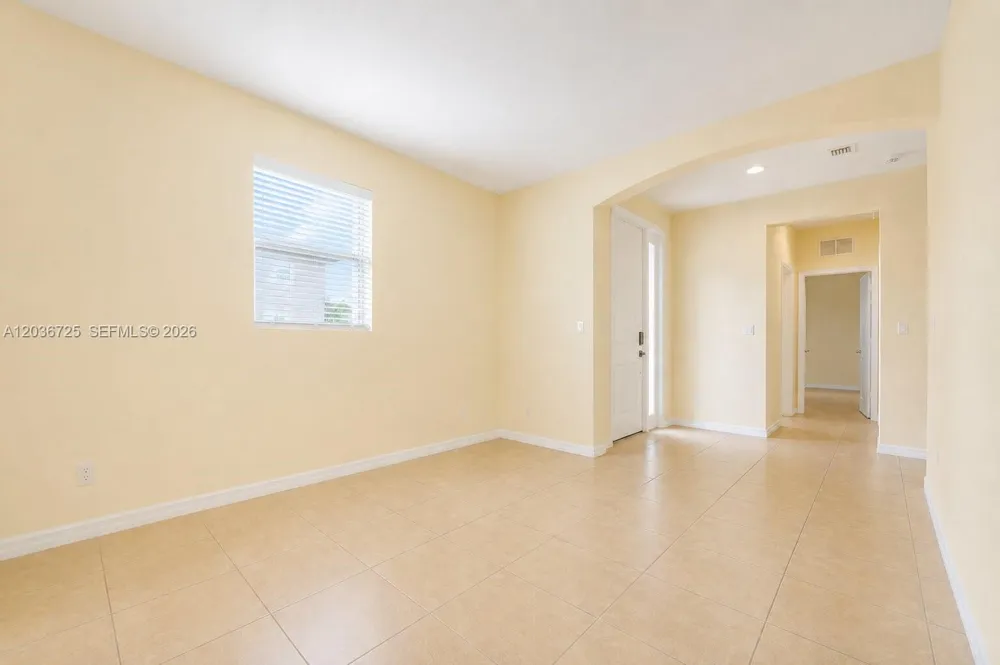 678 NE 33rd Ter Homestead, FL 33033