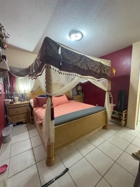 18201 SW 144th Ct Miami, FL 33177