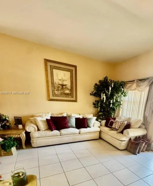 18201 SW 144th Ct Miami, FL 33177