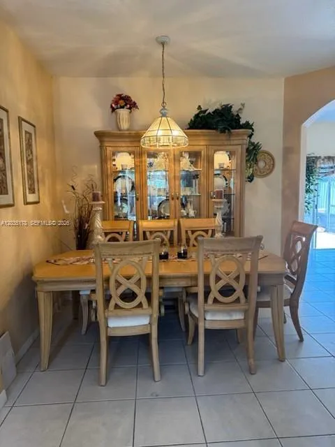 18201 SW 144th Ct Miami, FL 33177