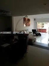 546 NE 199th Ln #4W Miami, FL 33179
