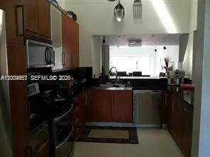 546 NE 199th Ln #4W Miami, FL 33179