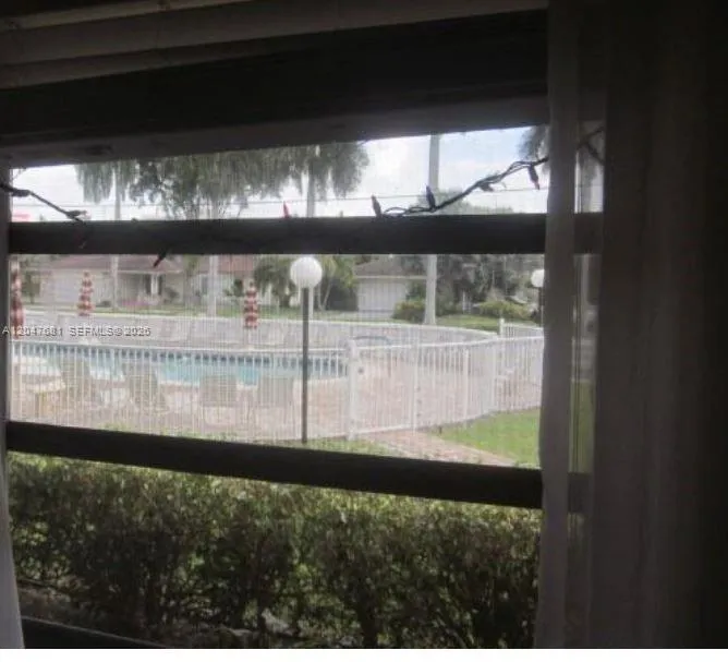 600 Layne Blvd #115 Hallandale Beach, FL 33009