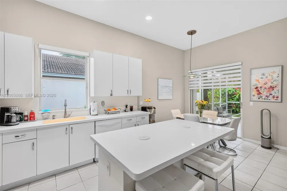 13356 NW 16th St Pembroke Pines, FL 33028
