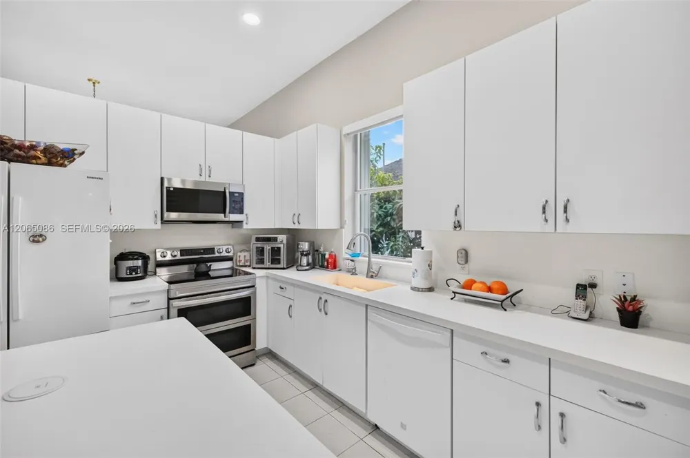 13356 NW 16th St Pembroke Pines, FL 33028
