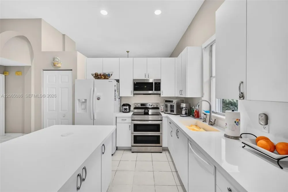 13356 NW 16th St Pembroke Pines, FL 33028
