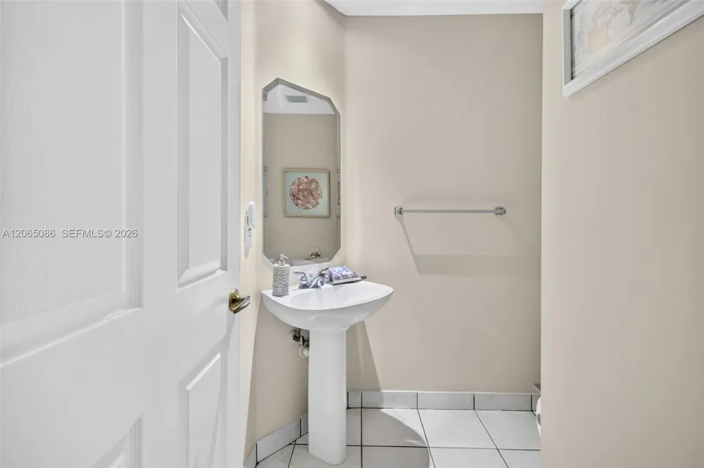13356 NW 16th St Pembroke Pines, FL 33028