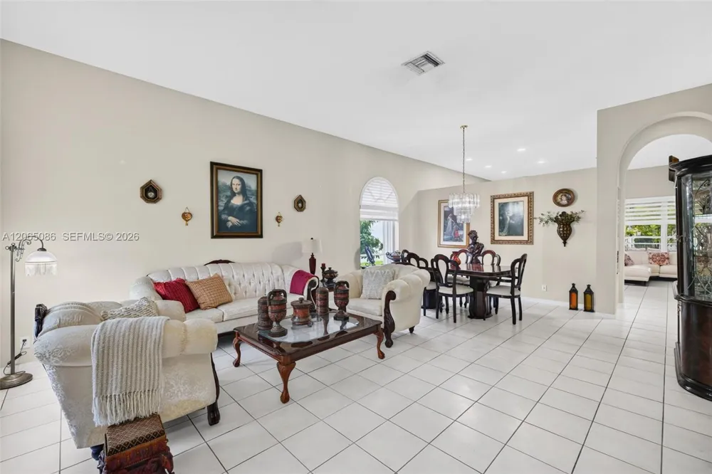 13356 NW 16th St Pembroke Pines, FL 33028