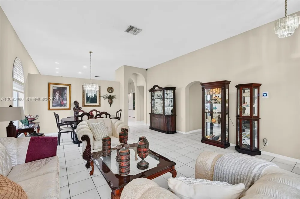 13356 NW 16th St Pembroke Pines, FL 33028