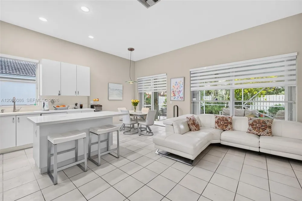 13356 NW 16th St Pembroke Pines, FL 33028