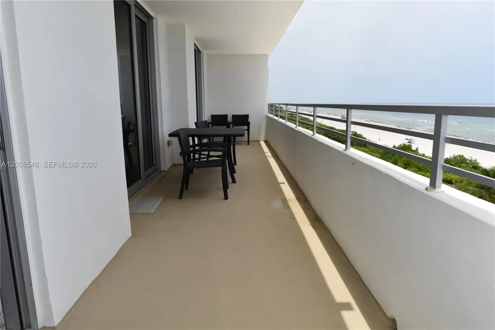 5555 Collins Ave #8K Miami Beach, FL 33140