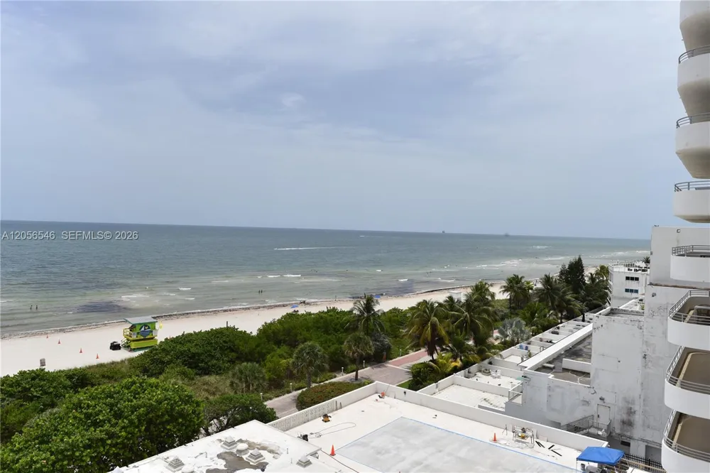 5555 Collins Ave #8K Miami Beach, FL 33140