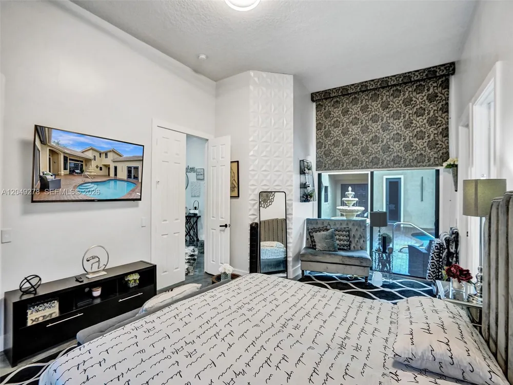 303 NW 119th Dr Coral Springs, FL 33071