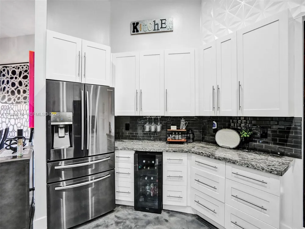 303 NW 119th Dr Coral Springs, FL 33071