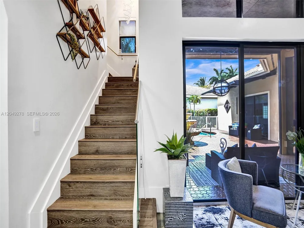 303 NW 119th Dr Coral Springs, FL 33071