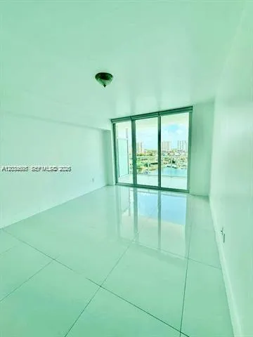 400 Sunny Isles Blvd #817 Sunny Isles Beach, FL 33160