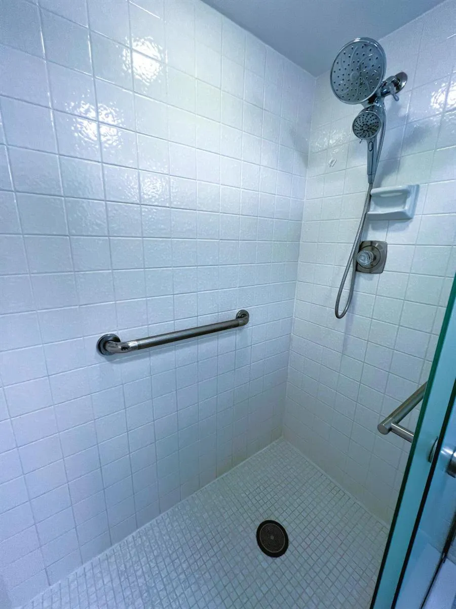 3203 Portofino Point #G2 Coconut Creek, FL 33066