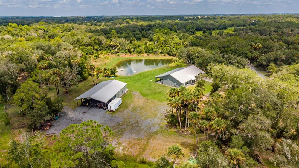 1112 NE 131st Lane Okeechobee, FL 34972