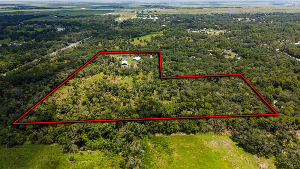 1112 NE 131st Lane Okeechobee, FL 34972