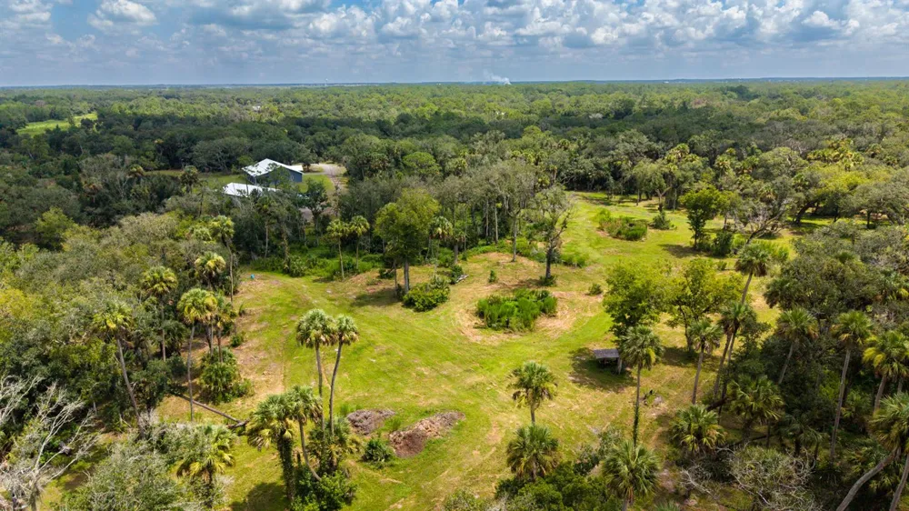 1112 NE 131st Lane Okeechobee, FL 34972