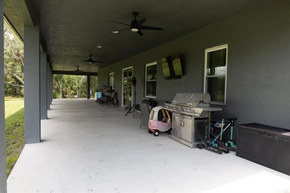 1112 NE 131st Lane Okeechobee, FL 34972