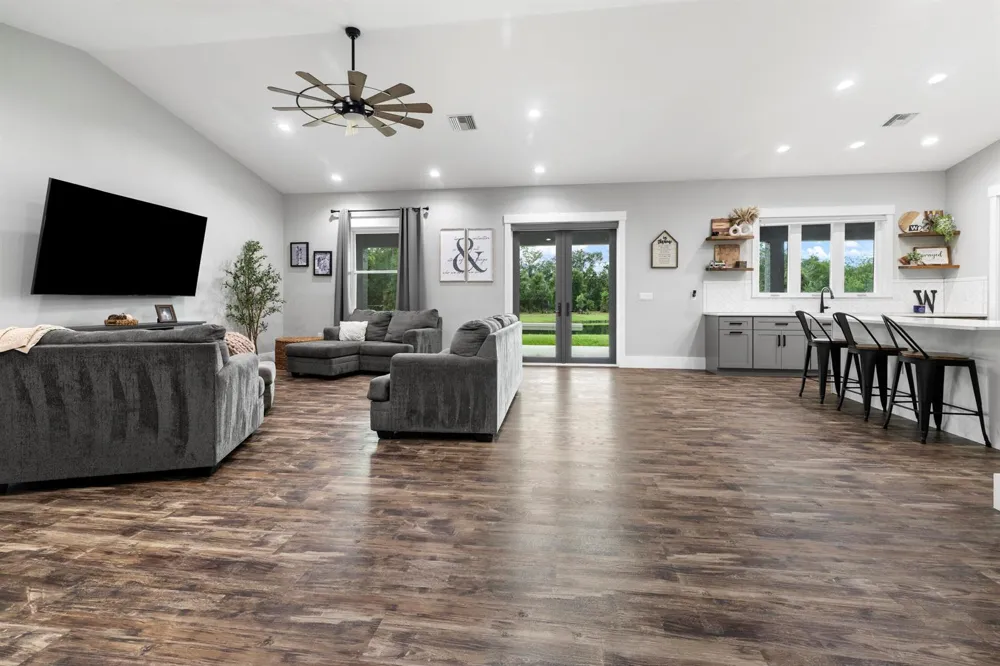 1112 NE 131st Lane Okeechobee, FL 34972