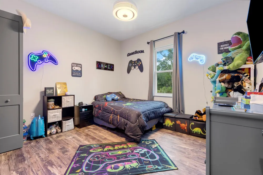1112 NE 131st Lane Okeechobee, FL 34972
