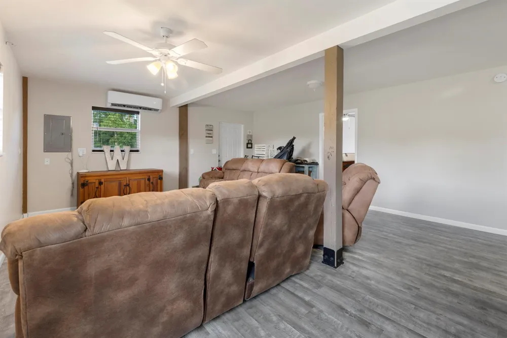 1112 NE 131st Lane Okeechobee, FL 34972