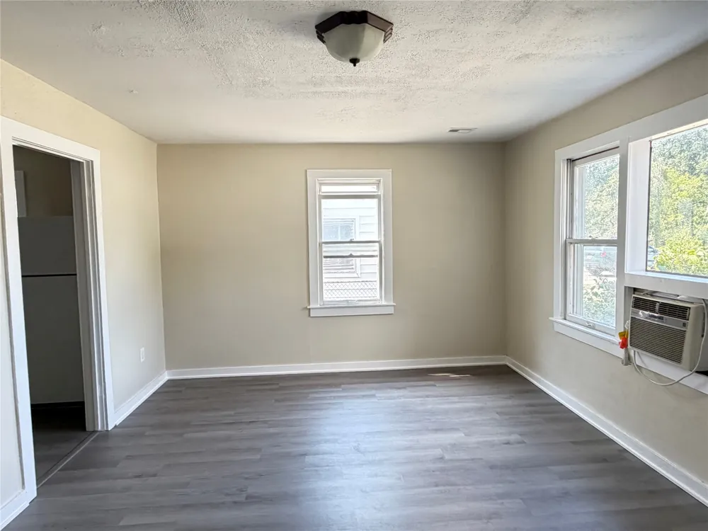 1809 Delaware Muskogee, OK 74403