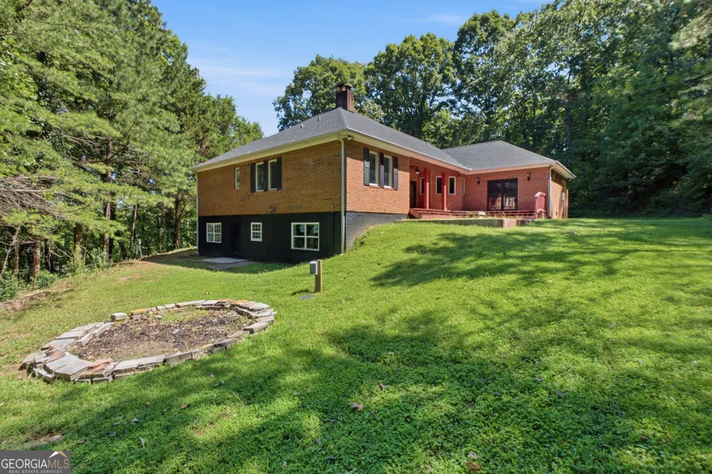 502 Shire CT Dalton, GA 30720