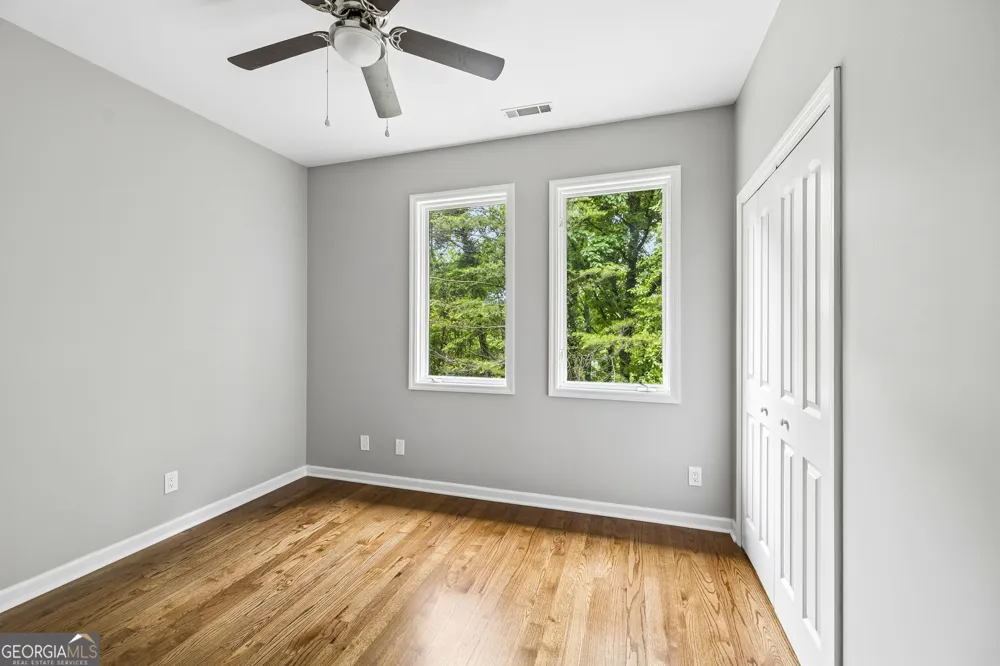 502 Shire CT Dalton, GA 30720