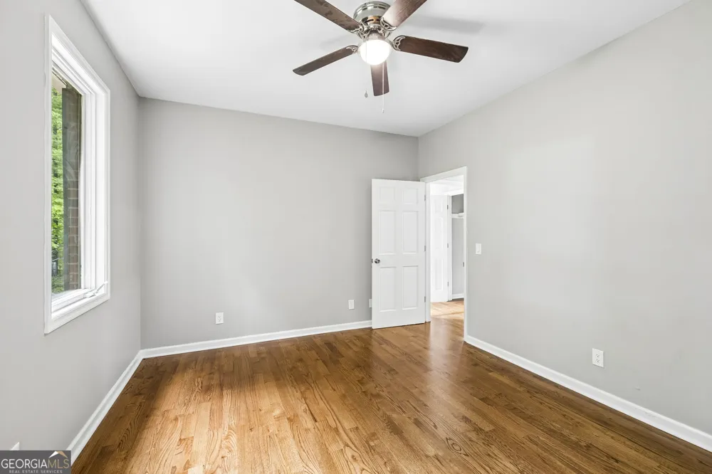 502 Shire CT Dalton, GA 30720