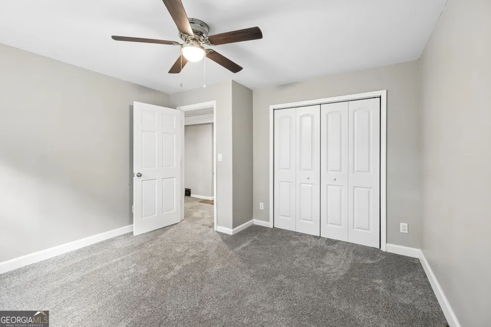 502 Shire CT Dalton, GA 30720