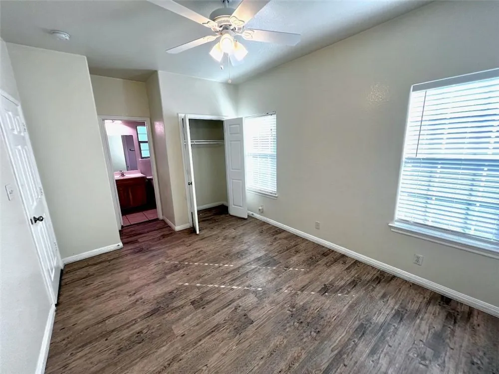 5403 Evans Avenue #B Austin, TX 78751