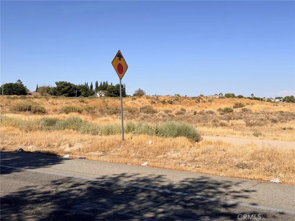40 Ste Vic AVE J8 Lancaster, CA 93535